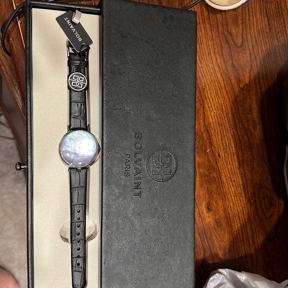 Bolvaint Watch mother of pearl